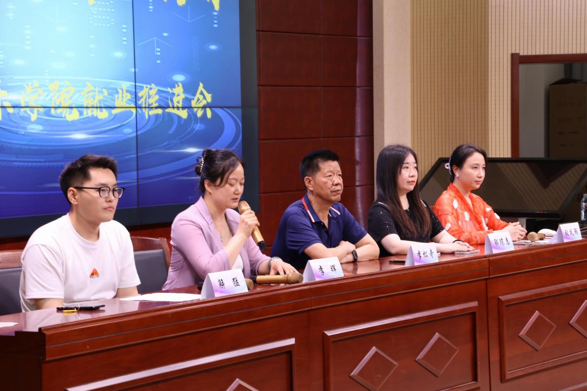 6c72bba0f3fc56f9d1659a3f9feb65d