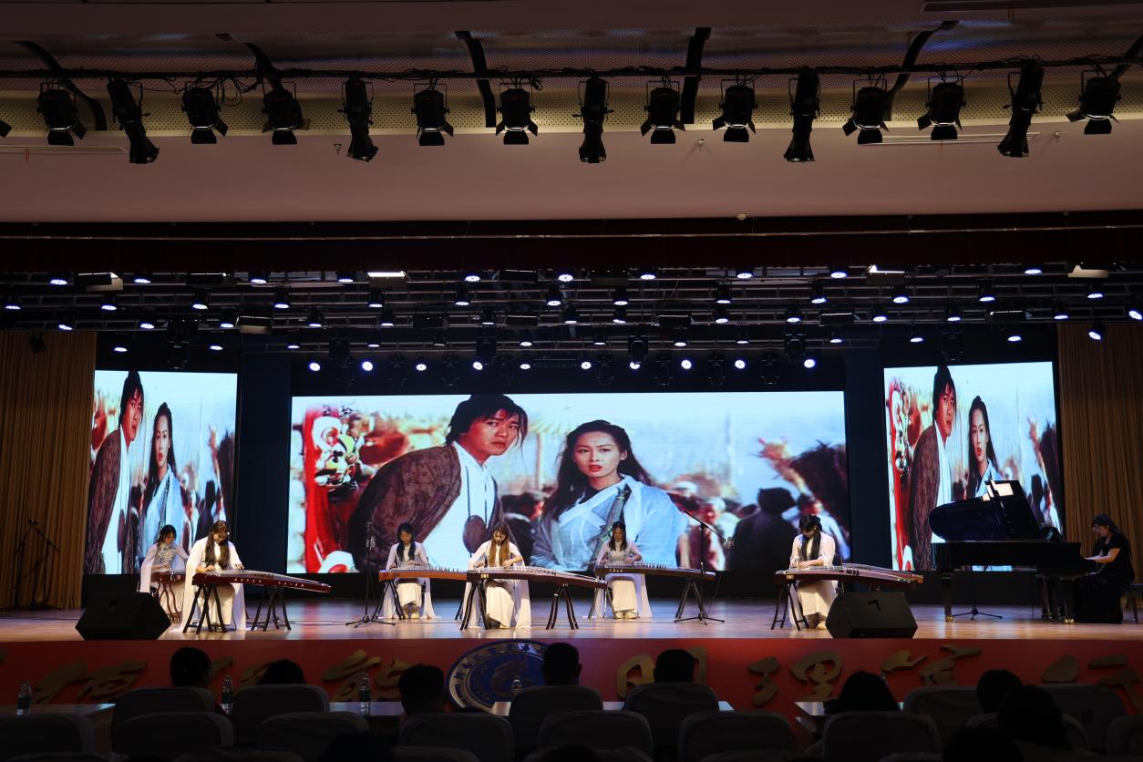 3e494cb04596a4676cd48e856ff04554