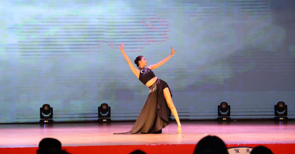 3b16b709615ef1bdc6843c3fa15cca9