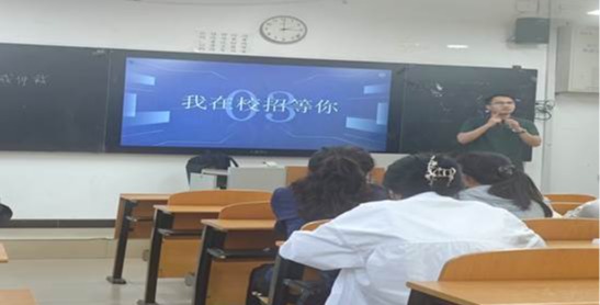 58cb3d2d6320b0174379d42fef9ce73