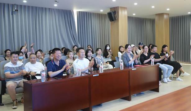 128ccc88733a2a57d78ea0d0de2615f