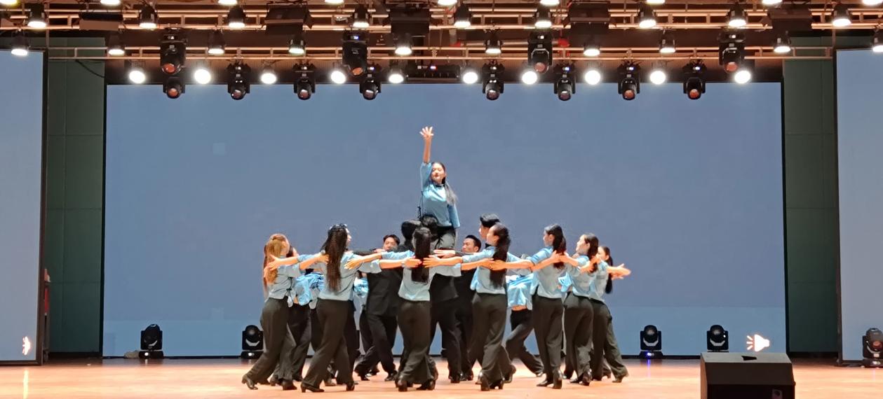 c8e2a22076fd1353ff1f6240f2f2bb2