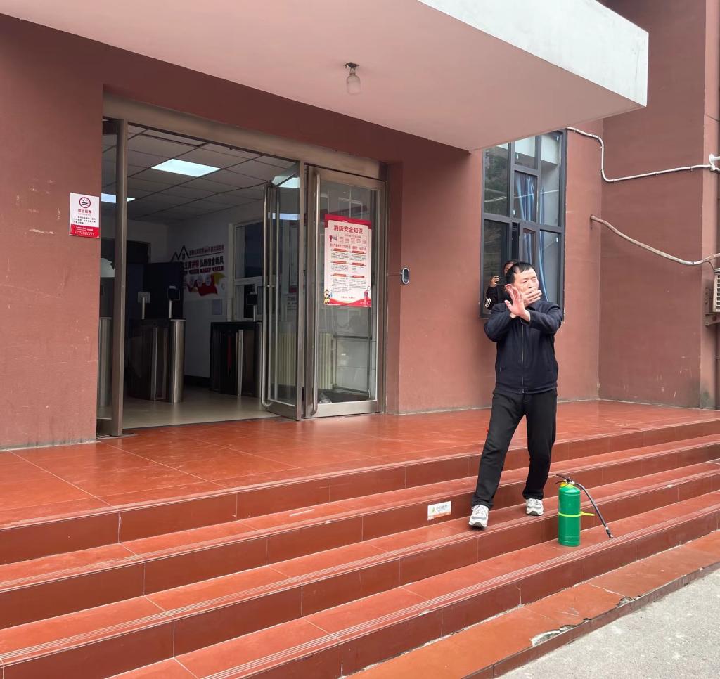 3cbc1870771b2817b7b001abe248fb1