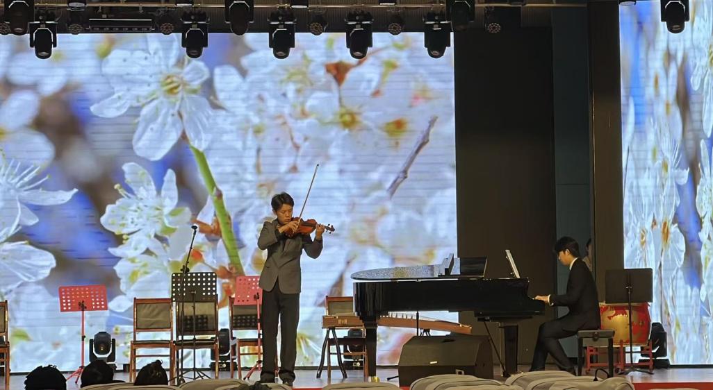 c35e3a3be463cf1999154025a41f833