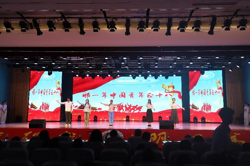 29e2c0d971749af5bf3364a3f8bd4bc