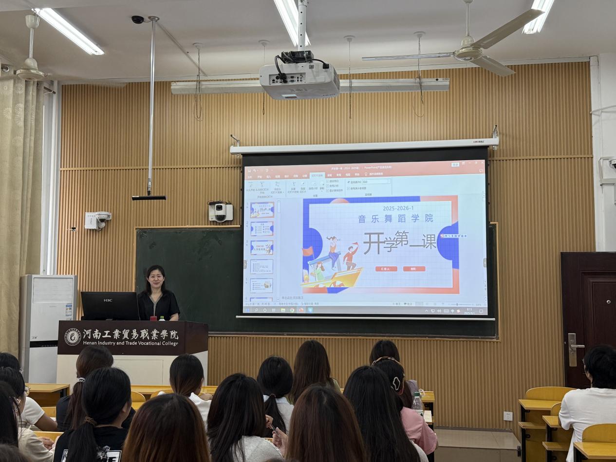 5c4efd9e106d9d18f7b9808e67a0495e