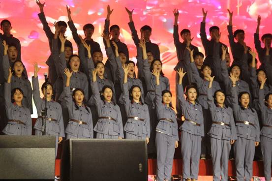 Macintosh HD:Users:ss:Desktop:建党100周年唱红歌:IMG_9763.JPG